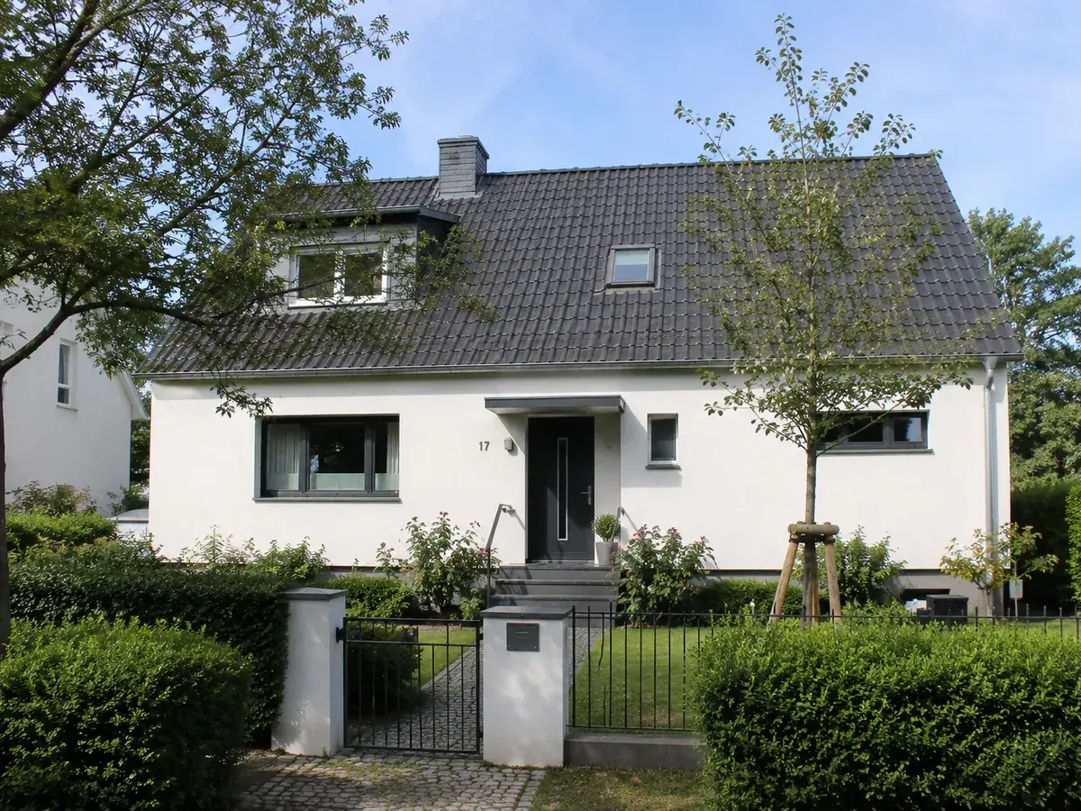 Einfamilienhaus mit Garten als Film- und Fotolocation